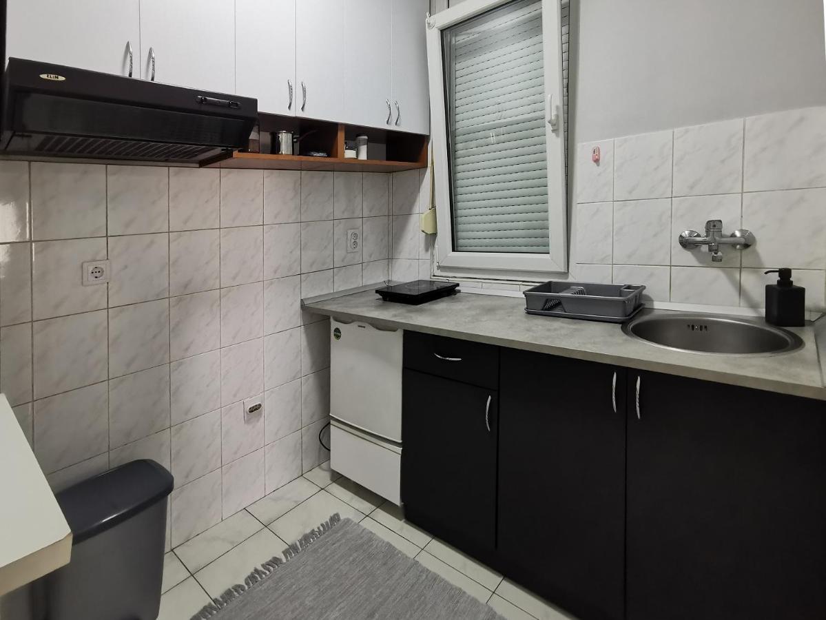 Center Apartment Iva Novi Sad Luaran gambar